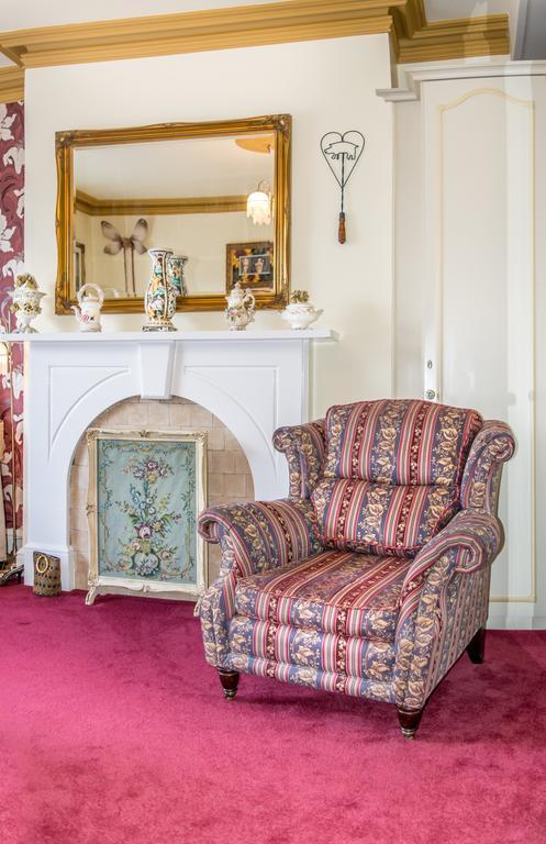 Creston Villa Guest House Линкълн Екстериор снимка