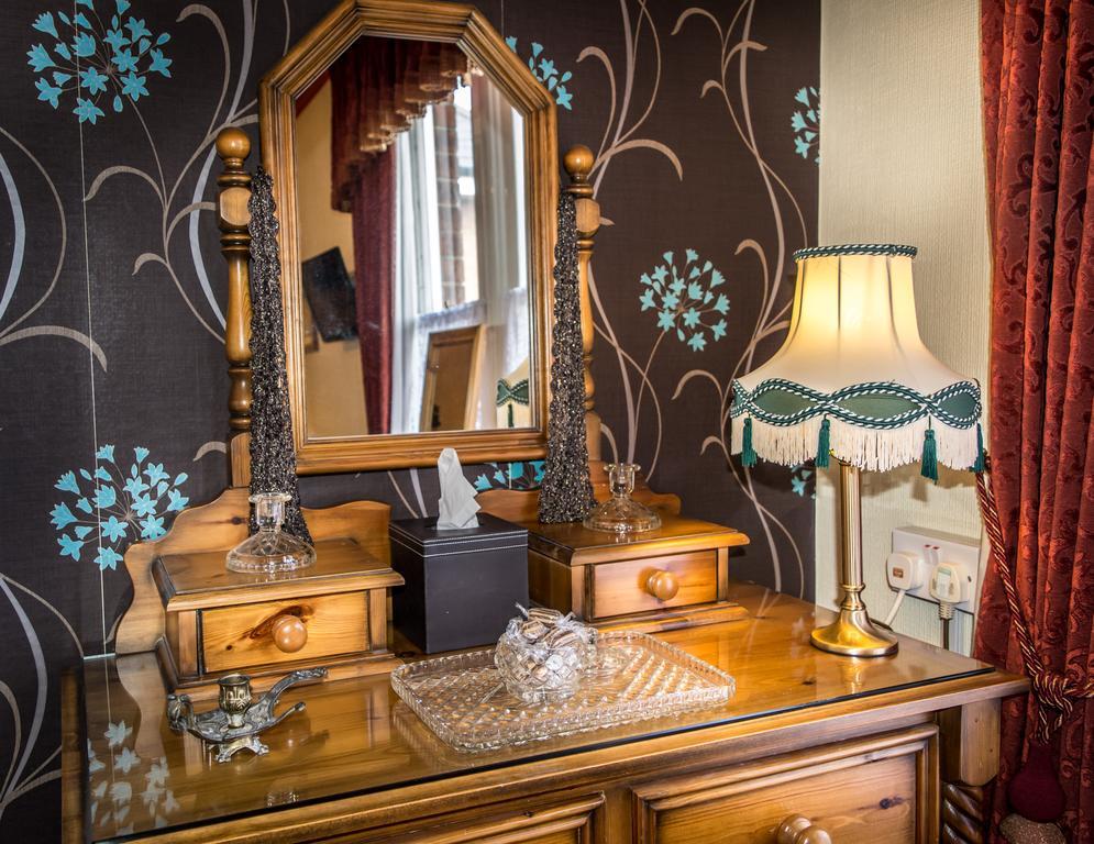 Creston Villa Guest House Линкълн Екстериор снимка